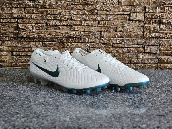 کفش فوتبال نایک تمپو لجند 10 Nike Tiempo Legend سفید