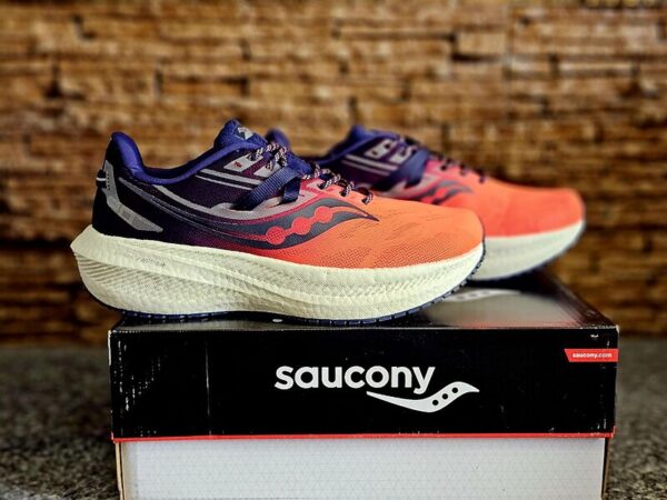 کفش (کتونی) مردانه ساکونی Saucony Triumph 20