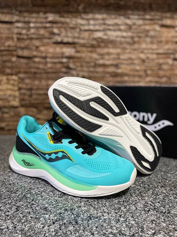 کفش (کتونی) مردانه ساکونی Saucony Triumph 19 آبی