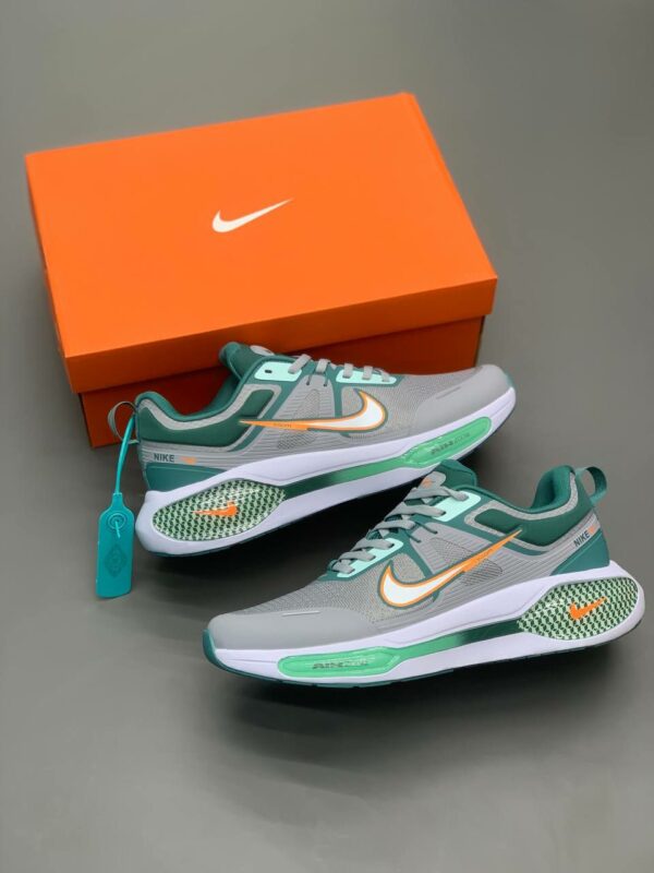 کفش نایک ایر زوم وین فلو Nike Air Zoom Winflo طوسی سبز