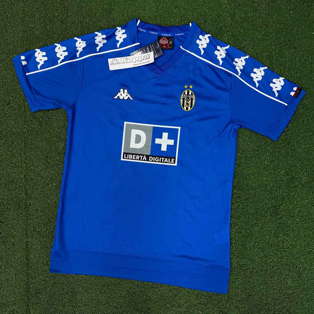 juventus-2-vintage1 کیت دوم یوونتوس 1999 اورجینال