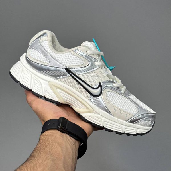 کفش نایک وی فایو آر ان آر کرم استخوانی نقره‌ای Nike V5 RNR